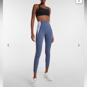 NIKE YOGA DRI FIT LUXE HIGH RISE 7/8 TIGHT FIT TRAINING size small NWT